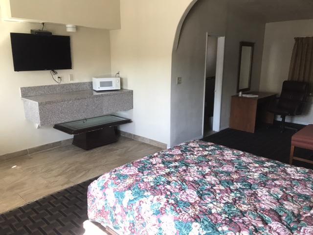 Galleria Inn Montclair/Ontario Bagian luar foto