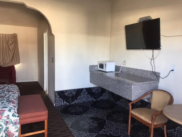 Galleria Inn Montclair/Ontario Bagian luar foto